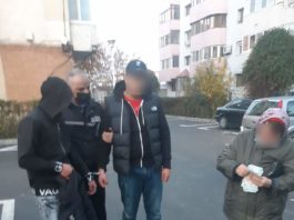 Tineri cercetaţi după ce au furat portofelul unei femei din Târgu Jiu