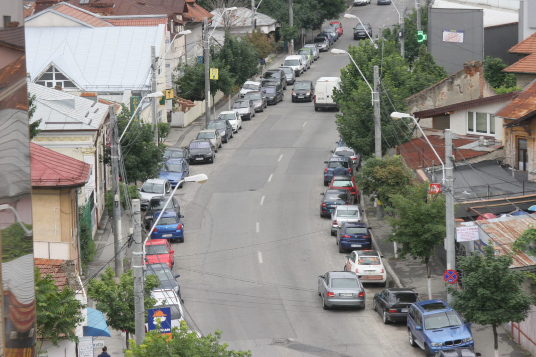 Iluminatul stradal din Craiova, sincronizat sau nu cu ora de iarnă?