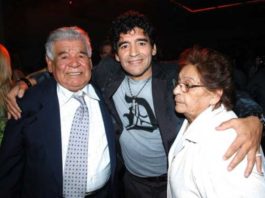 Casa părinţilor lui Maradona, scoasă la licitaţie pentru a plăti datoriile fotbalistului