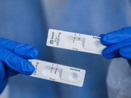 Au fost efectuate 14.985 de teste RT-PCR (7.661 în baza definiției de caz și 7.324 la cerere) și 32.132 de teste rapide antigenice