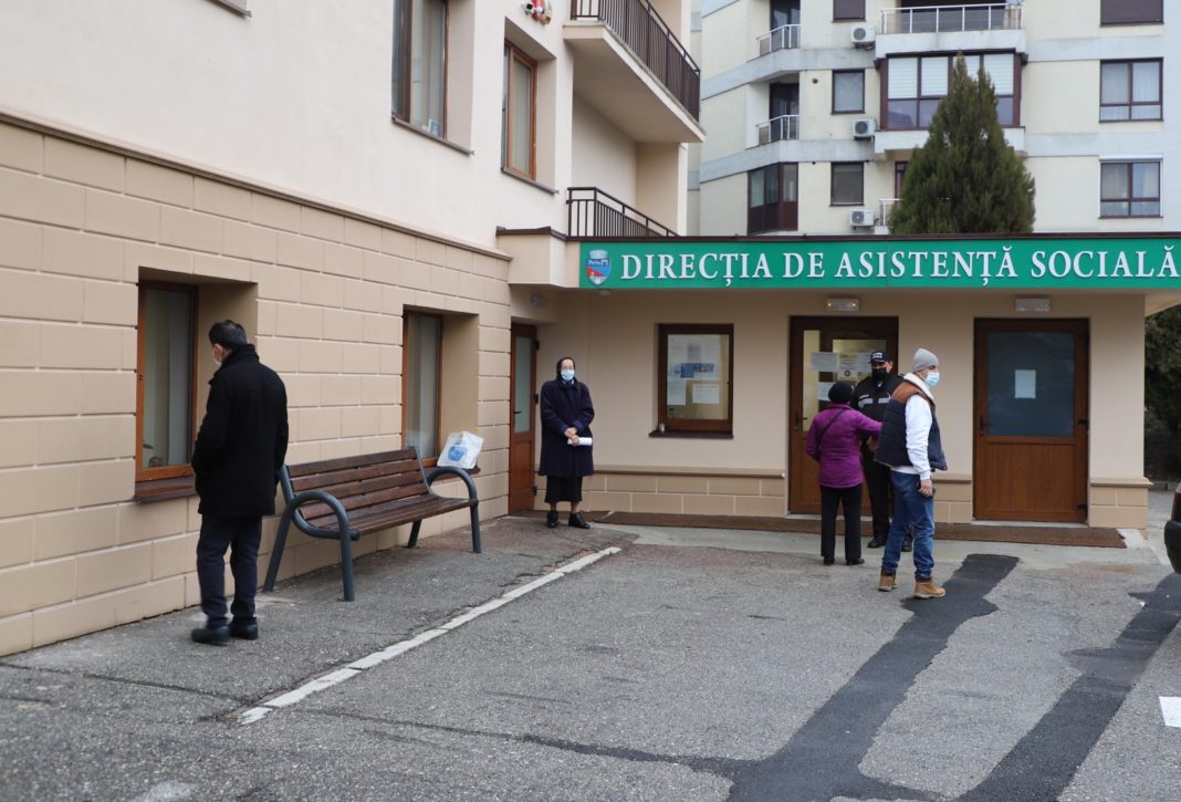 Direcţia de Asistenţă Socială Râmnicu Vâlcea a demarat campania de acordare a subvenţiilor pentru încălzirea locuinţei pentru sezonul rece noiembrie 2021 – martie 2022