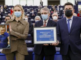 Fiica lui Navalnîi, Daria Navalnaia, a primit Premiul Saharov pe 2021 în cadrul unei ceremonii desfășurate la Strasbourg