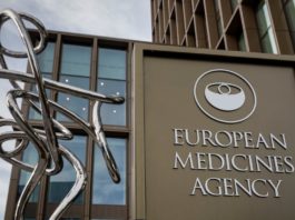 Agenția a aprobat tratamentul cu anticorpi monoclonali al GlaxoSmithKline (GSK) şi un medicament imunosupresor - autorizat deja în Uniunea Europeană