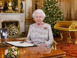 Regina Elisabeta a II-a a Marii Britanii a anulat tradiţionala petrecere a Crăciunului la Sandringham