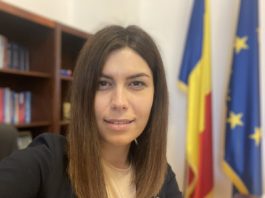 Cristina Prună, vicepreședinte al Comisiei pentru industrii și servicii din Camera Deputaților, a anunțat că USR va sesiza Curtea Constituțională pe tema numirii lui Alexandru Stănescu