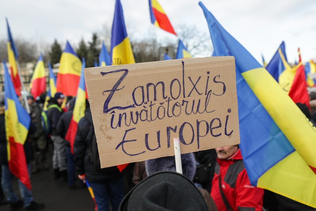 Manifestarea a fost asumată de un anumit grup parlamentar și de mai multe organizații civice (INQUAM Octav Ganea)