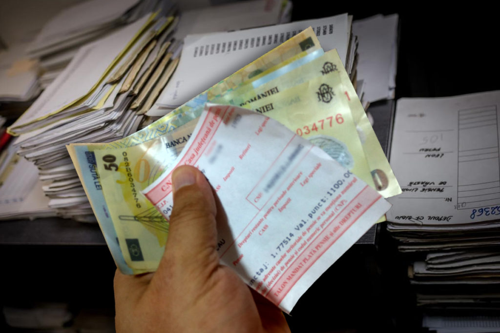 Numărul octogenarilor se apropie de un milion, cât două județe mari ale țării 