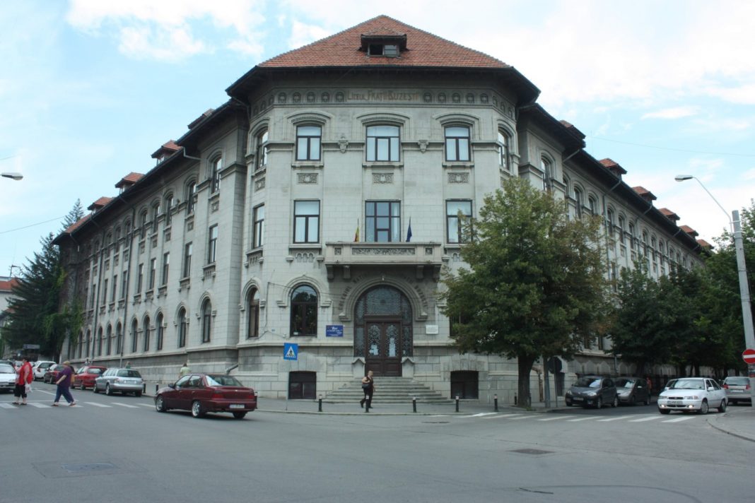 ”Șezătoare de povești”, la Colegiul Național ”Frații Buzești” din Craiova