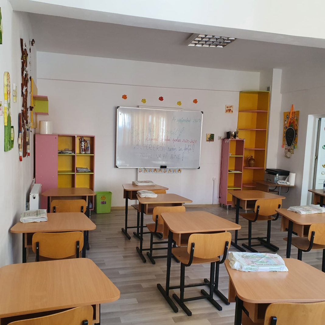 Școlile de top din Craiova achiziționează echipamente IT de sute de mii de euro