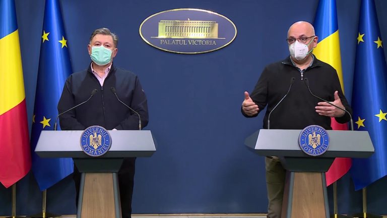 (VIDEO) Măsuri pentru limitarea răspândirii Omicron: Test PCR pentru cei care vin din afara UE și carantină pentru nevaccinaţi