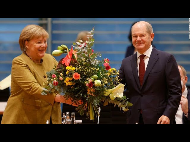 (VIDEO) Olaf Scholz, ales cancelar federal de Bundestag