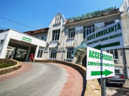 O bucată de tavan s-a prăbușit la Spitalul Municipal din Lugoj