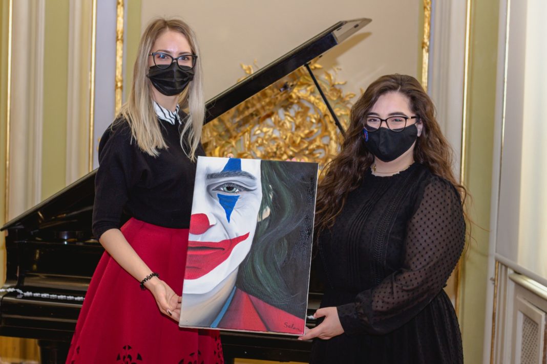 Studenții mediciniști, proiect caritabil la Muzeul de Artă