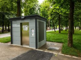 Prima toaletă publică smart din Craiova ar putea fi amplasată în Grădina Botanică