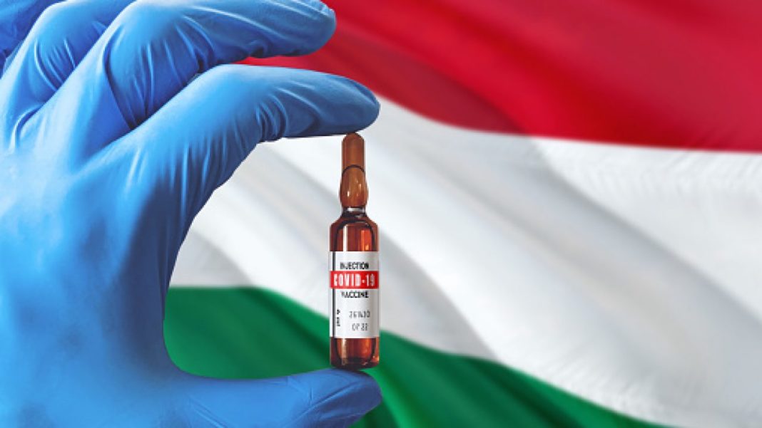 Ungaria recomandă vaccinarea cu a patra doză pentru întreaga populaţie