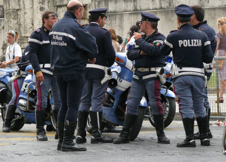 Român, prins în Italia cu peste 20 de kilograme de droguri