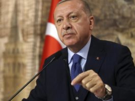 Erdogan îndeamnă Rusia să nu invadeze Ucraina