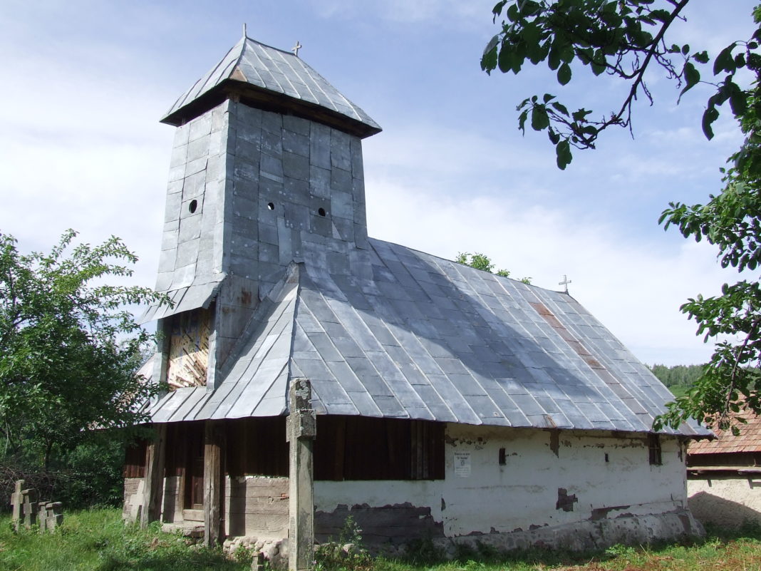 Monumentele istorice trebuie să fie semnalizate în mod corespunzător