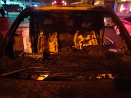 O autoutilitară a ars în proporție de 40 la sută, pe strada Mănăstirii din municipiul Slatina, în urma unui incendiu izbucnit, cel mai probabil, din cauza unui scurtcircuit electric.