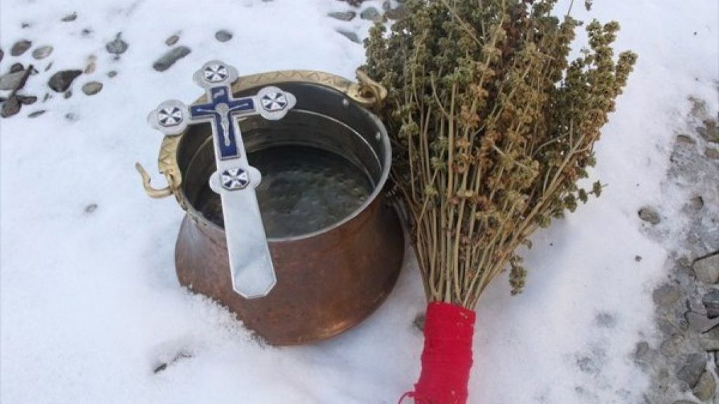 Pe 6 ianuarie, românii sărbătoresc Boboteaza