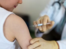 Specialiştii germani consideră că o singură doză de vaccin anti-Covid e suficientă pentru copiii sănătoşi