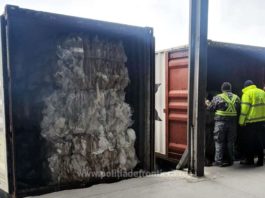 38 de tone de deşeuri din plastic din Marea Britanie, descoperite în Portul Constanţa