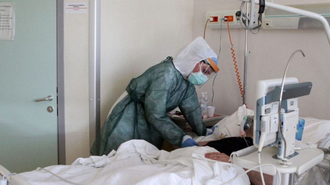 România: 259 de focare de COVID-19, în spitale