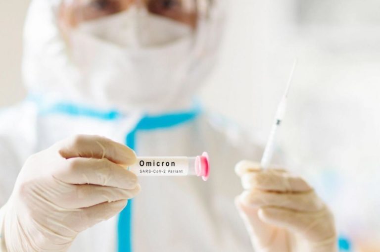 Transmitere comunitară susţinută a variantei Omicron în România
