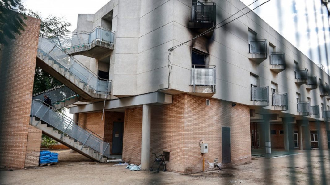 Incendiu la un cămin de bătrâni din Spania. Șase oameni au murit și 17 au fost răniți