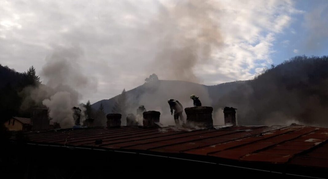 Incendiu la Vila Casino din Băile Herculane