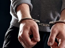 Bărbat condamnat pentru că a jefuit clientul unei prostituate, extrădat din Italia