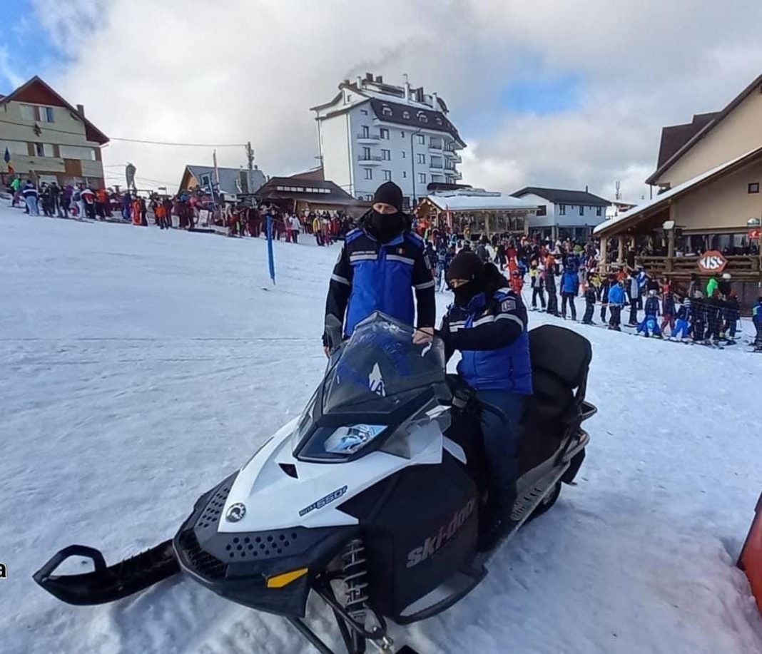 Jandarmii montani din Rânca, Runcu și Tismana - la datorie pentru siguranța turiștilor în zonele montane