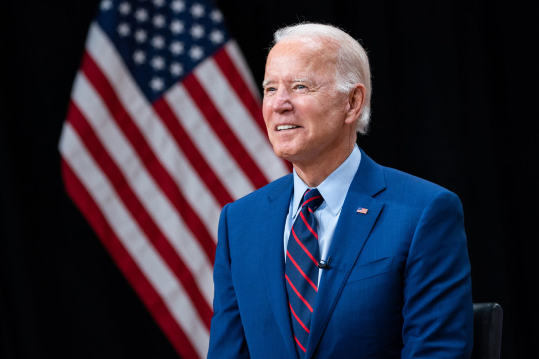 Biden: Există o posibilitate reală ca în februarie Rusia să invadeze Ucraina