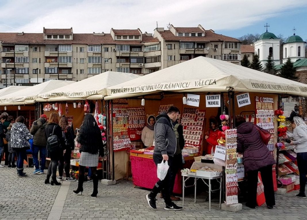 Participarea la licitaţie este permisă doar pentru persoanele care sunt vaccinate împotriva virusului SARS-CoV-2