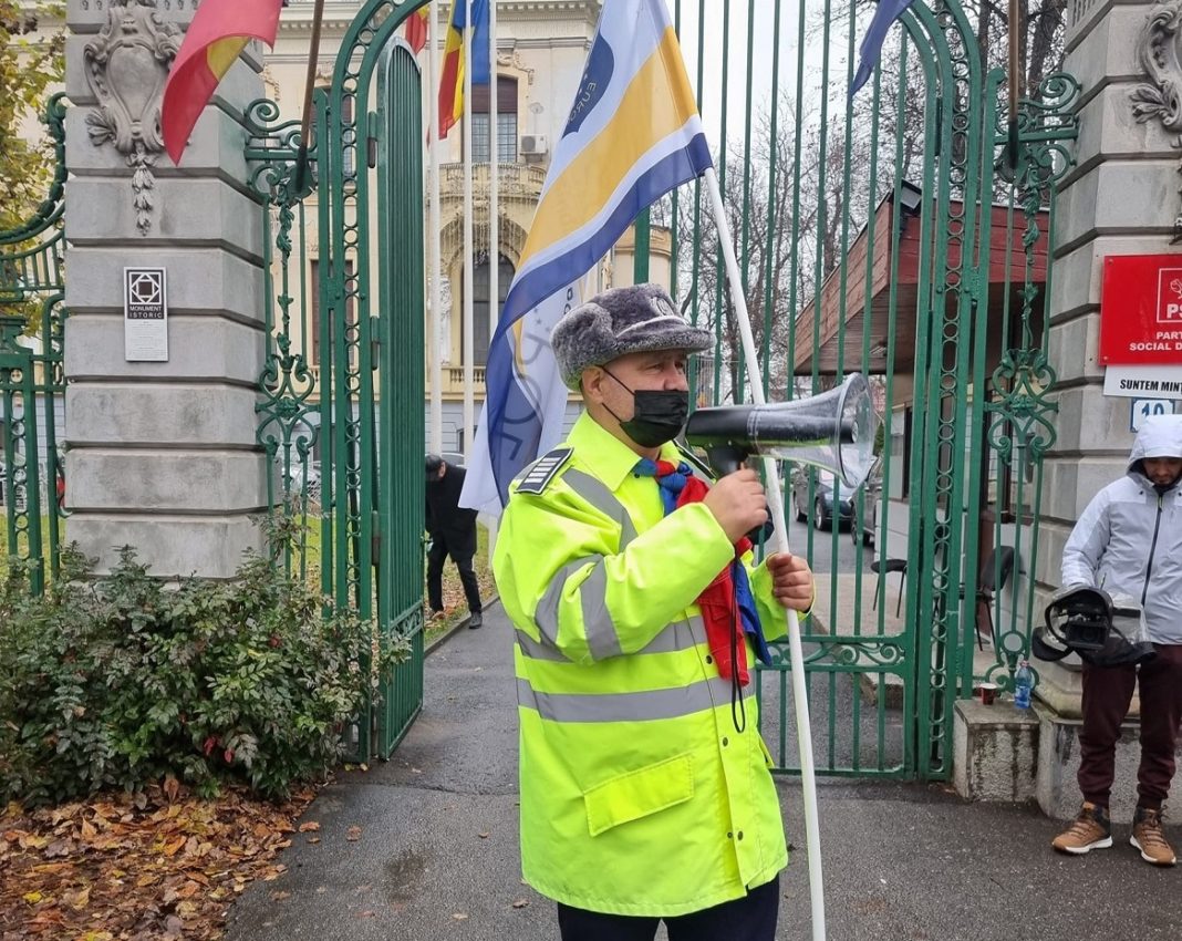 Acţiunea de la sediul PSD va continua cu acţiuni la celelalte partide, în ordine descrescătoare a reprezentanţilor în Parlamentul României