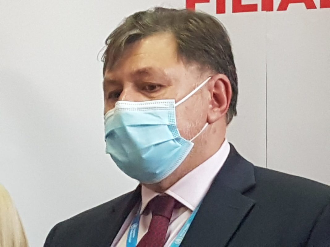 Alexandru Rafila: „Eu sper să nu ajungem la cele 70.000 de cazuri în luna februarie, dar nici nu pot să exclud acest lucru”