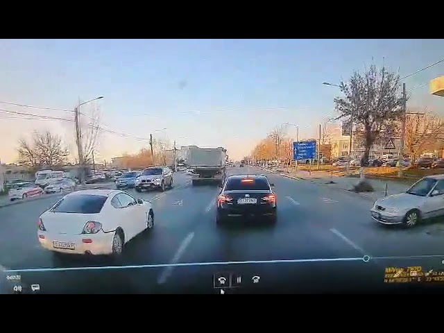 (VIDEO) Șicanare în trafic înregistrată cu camera de bord, în Craiova