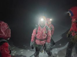 Cei doi turişti au fost surprinşi de avalanşă la peste 2.300 de metri altitudine pe Vârful Ne