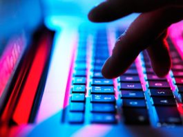 Autorităţile ucrainene au anunţat în această săptămână că au văzut indicii online că hackerii pregătesc un atac major asupra agenţiilor guvernamentale, băncilor şi sectorului de apărare
