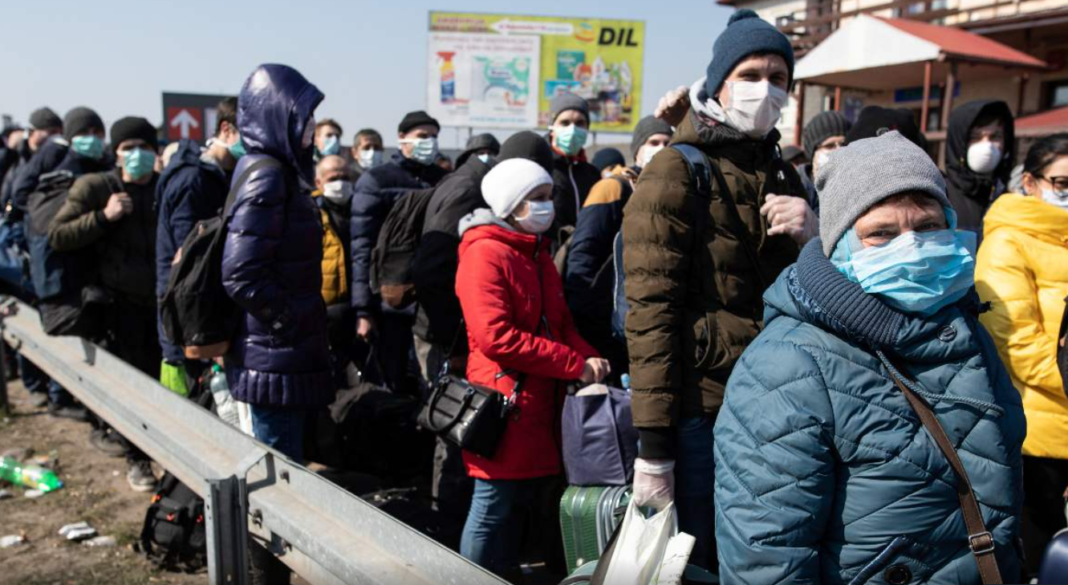 UE se pregăteşte să acorde ucrainenilor drept de ședere de până la trei ani