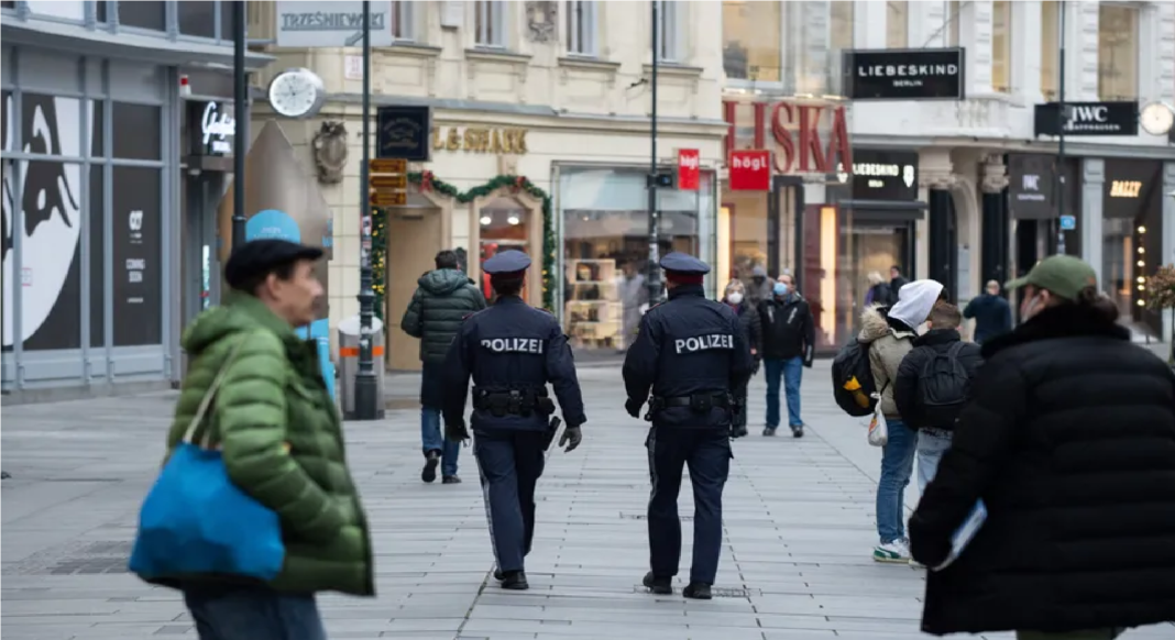 Austria relaxează reglementările privind accesul pe teritoriul său Austria relaxează reglementările privind accesul pe teritoriul său