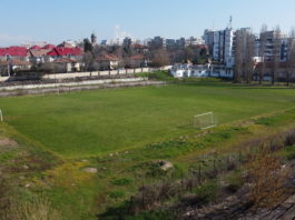 Stadionul Tineretului din Craiova va fi demolat în acest an. În locul lui se va construi, anul viitor, o arenă multifuncţională.