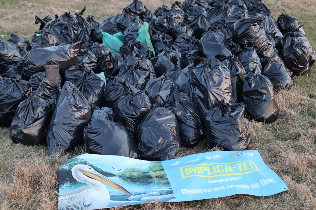 Peste 17.000 de tone de plastic sunt generate anual în județul Dolj. Fiecare locuitor aruncă anual aproximativ 24 de kilograme de plastic