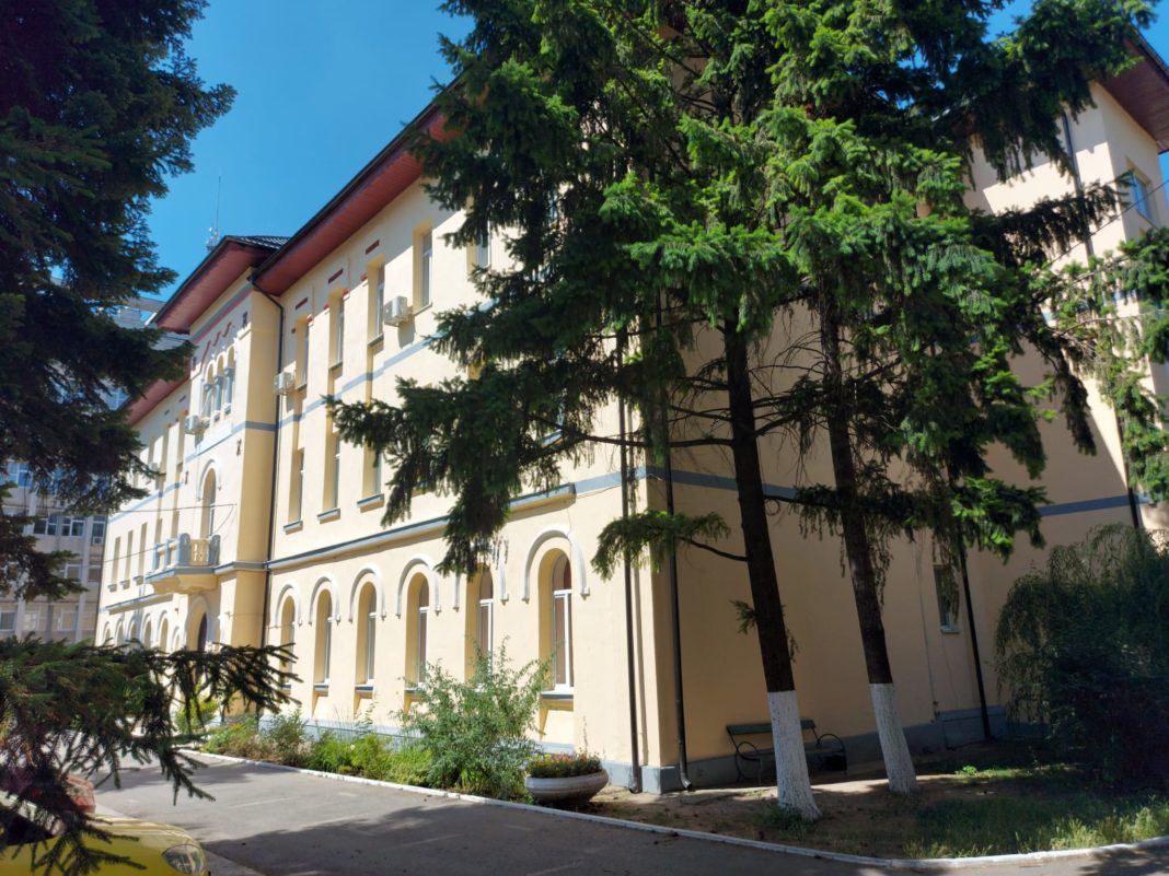 Funcția de director de la Colegiul ”Carol I”, scoasă la concurs dar și cerută în instanță