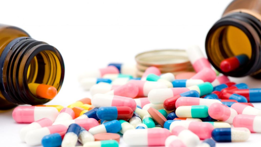 Consiliul Concurenţei a sancţionat cinci companii farmaceutice pentru blocarea unor medicamente
