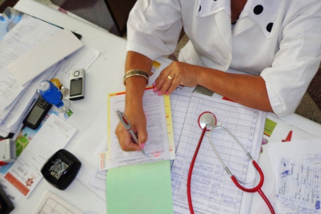 Preşedintele CNAS: Numărul de medici de familie scade în fiecare an, nu crește
