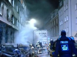 Un TIR condus de un șofer beat a lovit peste 30 de mașini, în Germania
