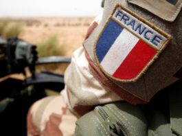 Franța oferă asistență bugetară și echipament defensiv Ucrainei