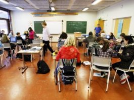 Norvegia anulează a treia oară examenele de sfârşit de an la gimnaziu