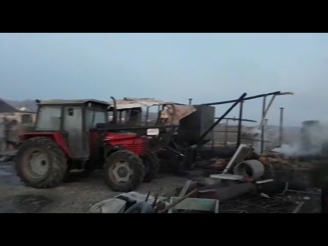 (VIDEO) Vâlcea: Incendiu la o fermă din Orlești